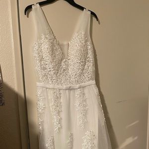 Occasions:wedding/engagement    New with tags